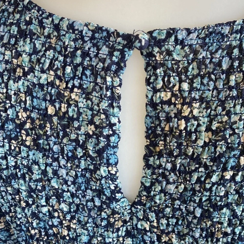 Size small, bohemian floral dress boho tunic with puff sleeves smock dress - Picture 8 of 15